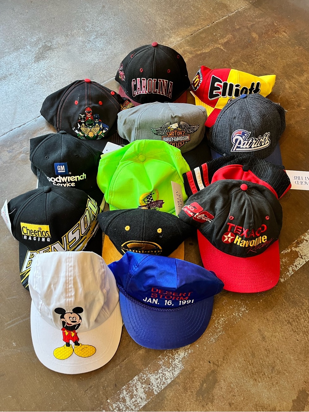 Vintage 80s 90s Y2K 13pc Snapback Hat Bundle Harley Davidson Disney NFL Nascar